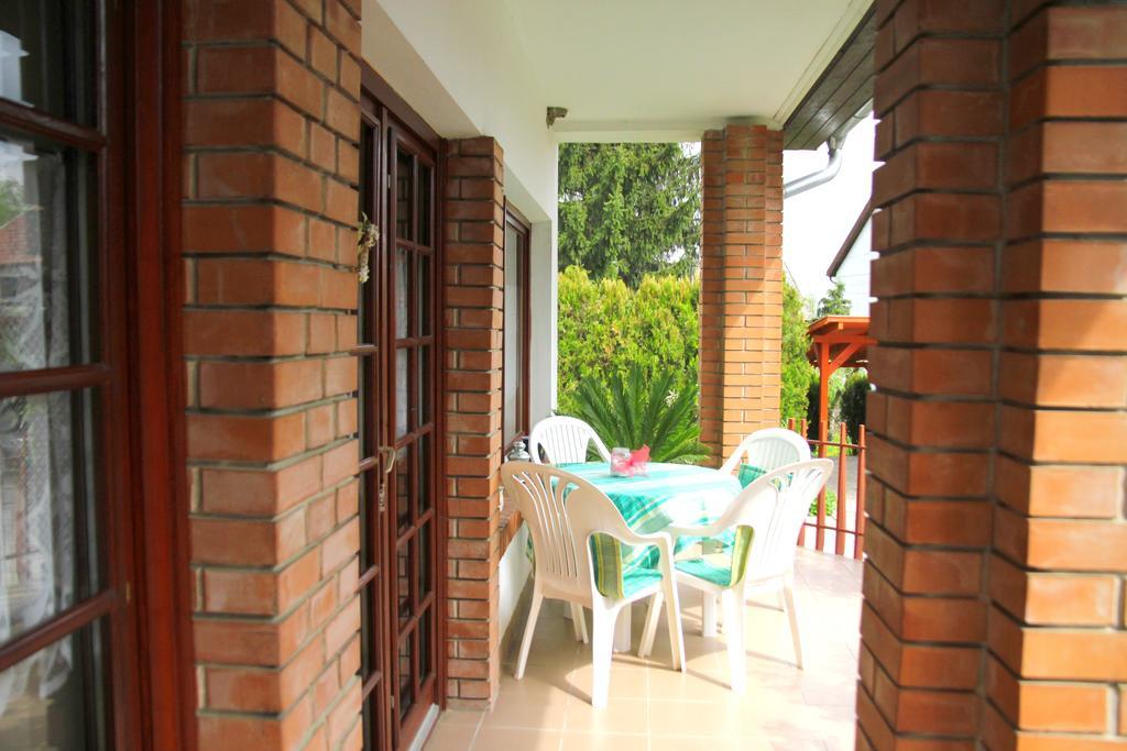 Dunakanyar Apartment Tahitotfalu Екстер'єр фото