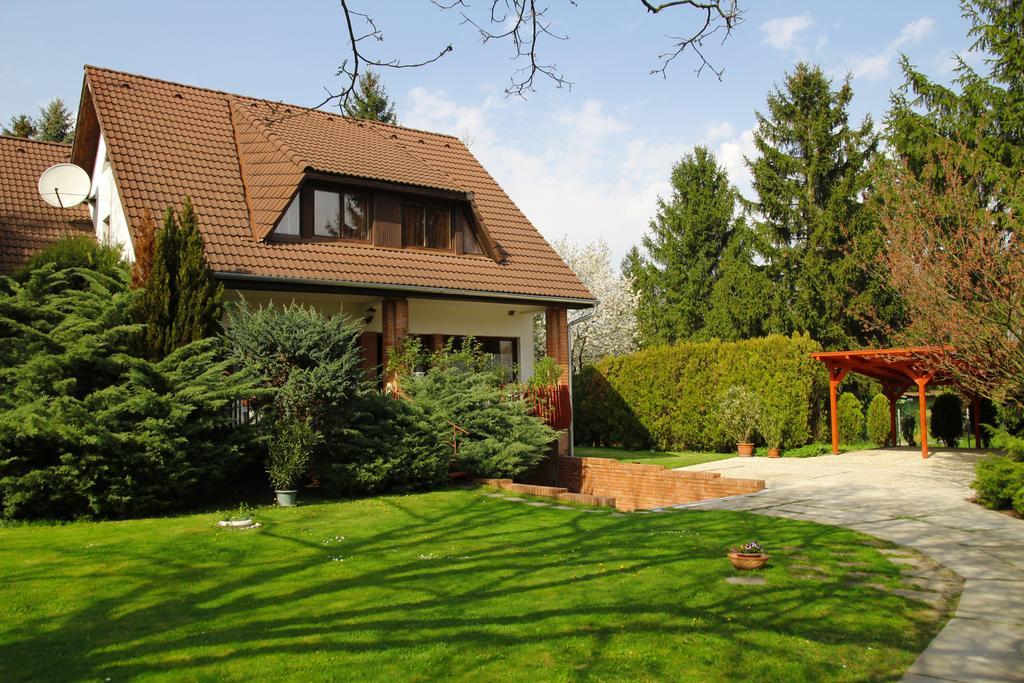 Dunakanyar Apartment Tahitotfalu Екстер'єр фото